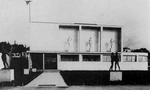 C165 Pavilon Akademie výtvarných umění v Praze 